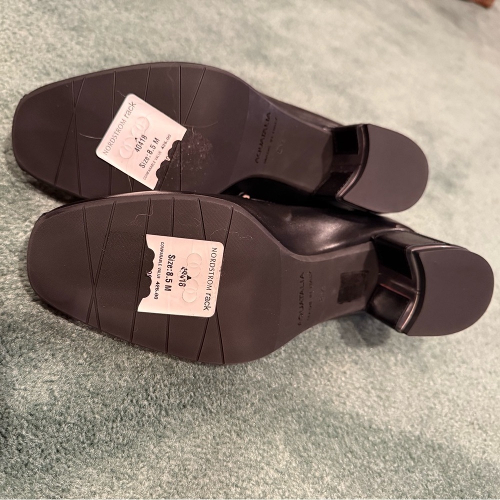 Aquatalia Tianna Never Worn Black and Silver Leather Heels in Size 81/2 - Picture 4 of 5